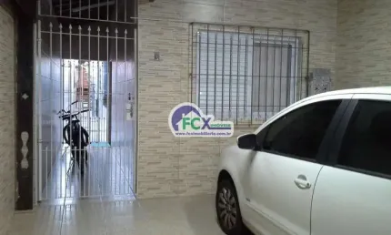 Casa para Venda em Praia Grande, Quietude, 2 dormitórios, 1 suíte, 1 banheiro, 4 vagas