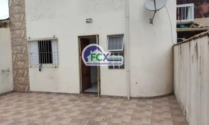 Casa para Venda em Itanhaém, Tropical, 2 dormitórios, 1 suíte, 1 banheiro, 2 vagas