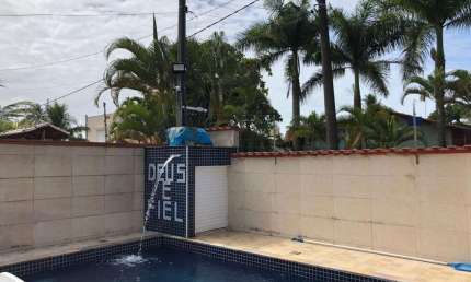 Casa para Venda em Itanhaém, Grandesp, 2 dormitórios, 1 suíte, 1 banheiro, 4 vagas