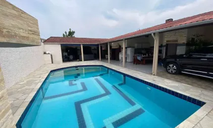 Casa para Venda em Itanhaém, Corumbá, 2 dormitórios, 1 suíte, 2 banheiros, 3 vagas