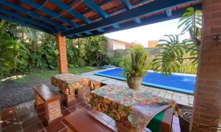 Casa para Venda em Itanhaém, Belas Artes, 2 dormitórios, 1 banheiro, 2 vagas
