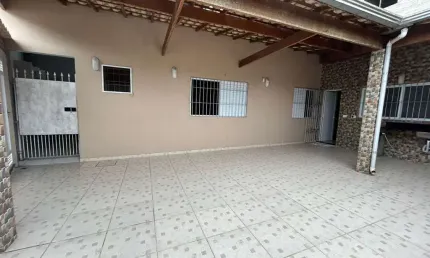 Casa para Venda em Itanhaém, Jardim Suarão, 2 dormitórios, 1 suíte, 1 banheiro, 2 vagas