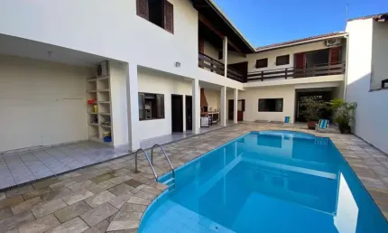 Casa para Venda em Itanhaém, Cibratel 1, 4 dormitórios, 4 suítes, 1 banheiro, 3 vagas