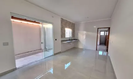 Casa para Venda em Itanhaém, Bopiranga, 2 dormitórios, 1 suíte, 1 banheiro, 2 vagas