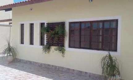 Casa para Venda em Itanhaém, Balneário Tupy, 3 dormitórios, 1 suíte, 1 banheiro, 3 vagas