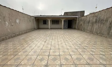 Casa para Venda em Itanhaém, Balneário Gaivotas, 2 dormitórios, 1 suíte, 1 banheiro, 6 vagas