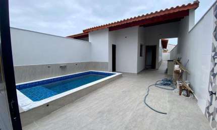 Casa para Venda em Itanhaém, Bopiranga, 3 dormitórios, 1 suíte, 1 banheiro, 2 vagas