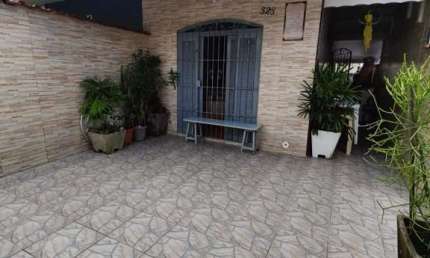 Casa para Venda em Mongaguá, Itaóca, 2 dormitórios, 1 suíte, 1 banheiro, 2 vagas