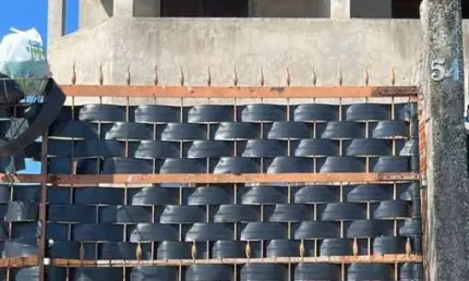 Casa para venda em itanhaém, umuarama, 3 dormitórios, 1 suíte, 1 banheiro, 2 vagas
