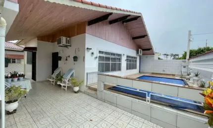 Casa para Venda em Itanhaém, Jardim Suarão, 3 dormitórios, 1 suíte, 1 banheiro, 2 vagas