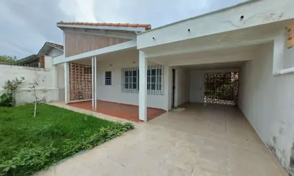 Casa para Venda em Itanhaém, Guarda Civil, 2 dormitórios, 2 suítes, 1 banheiro, 3 vagas