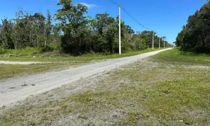 Terreno à venda no Balneario Fênix, Itanhaém 