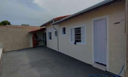 Casa para Venda em Itanhaém, Jardim Suarão, 2 dormitórios, 2 banheiros, 4 vagas