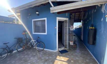 Casa para Venda em Itanhaém, Regina, 2 dormitórios, 1 suíte, 1 banheiro, 2 vagas
