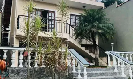 Casa para Venda em Atibaia, Jardim Paulista, 2 dormitórios, 1 suíte, 4 banheiros, 2 vagas