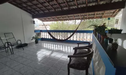 Casa para Venda em Atibaia, Jardim Alvinópolis, 3 dormitórios, 1 suíte, 4 banheiros, 2 vagas