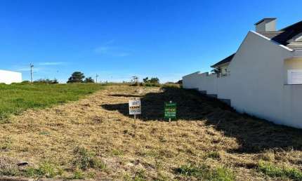Terreno em condomínio fechado à venda na Quadra E Lote 03, 58, Bosque da Figueira, Pareci Novo, 360 m2 por R$ 150.000
