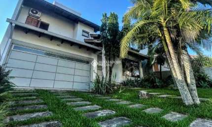 Casa com 3 quartos à venda na DOUTOR PAULO RIBEIRO CAMPOS, 375, Progresso, Montenegro, 215 m2 por R$ 985.000