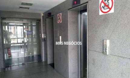 Sala comercial para alugar na Avenida Getúlio Vargas, 1300, Savassi, Belo Horizonte
