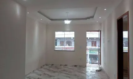 Casa para venda possui 57 metros quadrados com 2 quartos