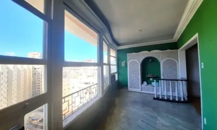 Coladinho metro 229 m2 de muito espaço farto cmercio