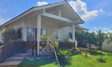 CASA COM 3 QUARTOS E 2 BANHEIROS À VENDA, Vila Germânia, Nova Petropolis - RS