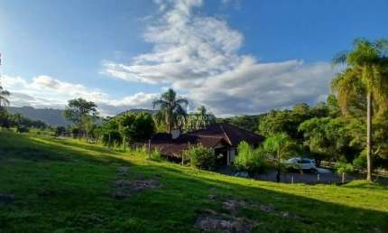 SITIO À VENDA COM CASA DE 2 QUARTOS SEMIMOBILIADA, Linha Imperial, Nova Petropolis - RS