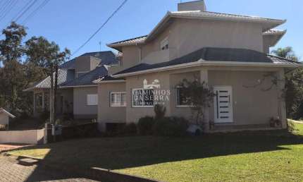 CASA COM 3 DORMITÓRIOS À VENDA NO BAIRRO POUSADA DA NEVE EM NOVA PETRÓPOLIS/RS