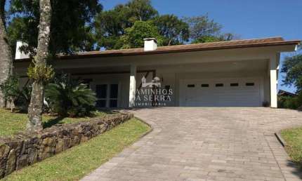 AMPLA CASA TÉRREA À VENDA NO POUSADA DA NEVE - NOVA PETRÓPOLIS/RS