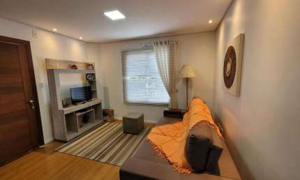 CASA MOBILIADA COM 2 DORMITÓRIOS NO BAIRRO GERMANIA EM NOVA PETRÓPOLIS