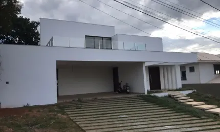 Excelente casa em condomínio, vista definitiva para a lagoa