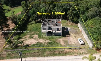 Casa à venda na Rua Pedro Maneski, s/n, Bateias, Campo Largo