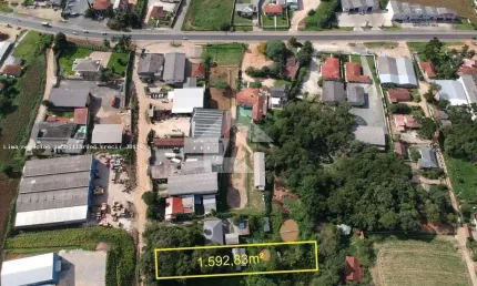 Terreno à venda na Rua Expedicionario Andre L Aleis, 186, Centro, Campo Magro