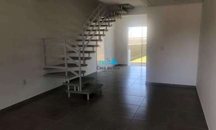 Casa em condomínio fechado com 2 quartos à venda no São João do Rio Vermelho, Florianópolis  por R$ 525.000