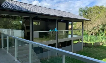 Casa com 4 quartos à venda no Ratones, Florianópolis  por R$ 1.400.000