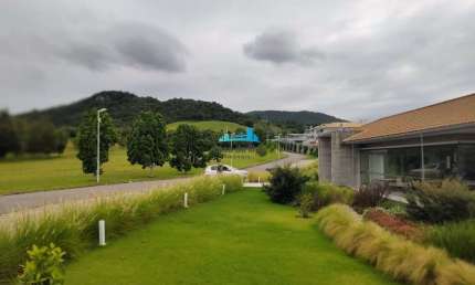 Terreno em condomínio fechado à venda no Ingleses do Rio Vermelho, Florianópolis  por R$ 790.000