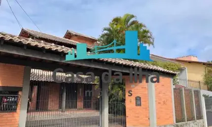 Casa comercial à venda no Santa Mônica, Florianópolis  por R$ 1.800.000