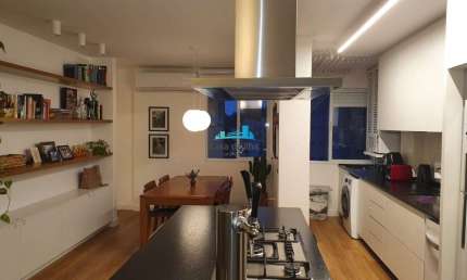 Apartamento com 2 quartos à venda na Trindade, Florianópolis  por R$ 895.000