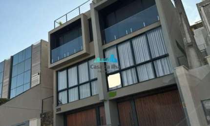 Casa com 3 quartos à venda no Centro, Florianópolis  por R$ 2.150.000