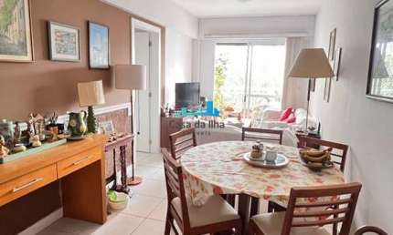 Apartamento com 3 quartos à venda no Itacorubi, Florianópolis  por R$ 890.000