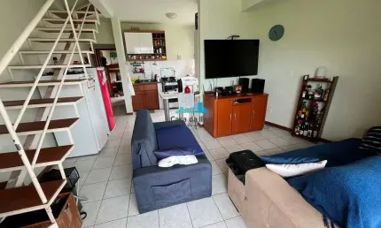 Apartamento com 2 quartos à venda no pântano do sul, florianópolis  por r$ 650.000
