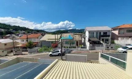 Casa com 2 quartos à venda no Forquilhas, São José  por R$ 380.000