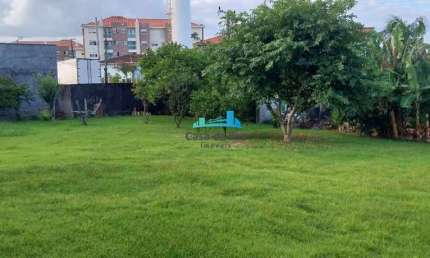 Terreno à venda no Centro, São José  por R$ 900.000