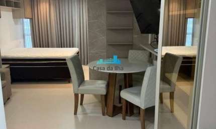 Apartamento com 1 quarto para alugar na Agronômica, Florianópolis  por R$ 3.000