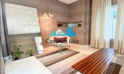 Casa com 4 quartos à venda no Córrego Grande, Florianópolis  por R$ 2.700.000