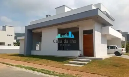 Casa em condomínio fechado com 3 quartos à venda no São João do Rio Vermelho, Florianópolis  por R$ 1.272.000