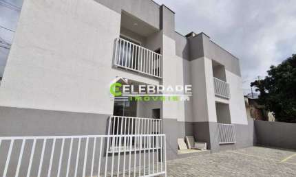 APARTAMENTO COM SACADA E CHURRASQUEIRA, 02 QUARTOS.