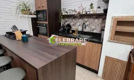TRIPLEX COM ÁTICO PRÓXIMO AO SHOPPING PALLADIUM, ÁREA GOURMET.