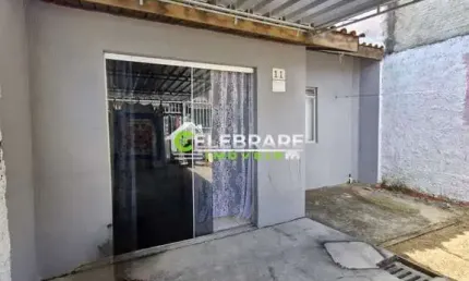ÓTIMA CASA DE COND. NO STA CÂNDIDA! 02 QTOS,GARAGEM COBERTA