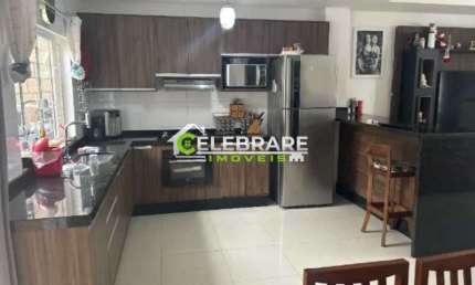 SOBRADO DE COND. BAIRRO ALTO,03 QTOS,CHURRASQ.,ALTO PADRÃO